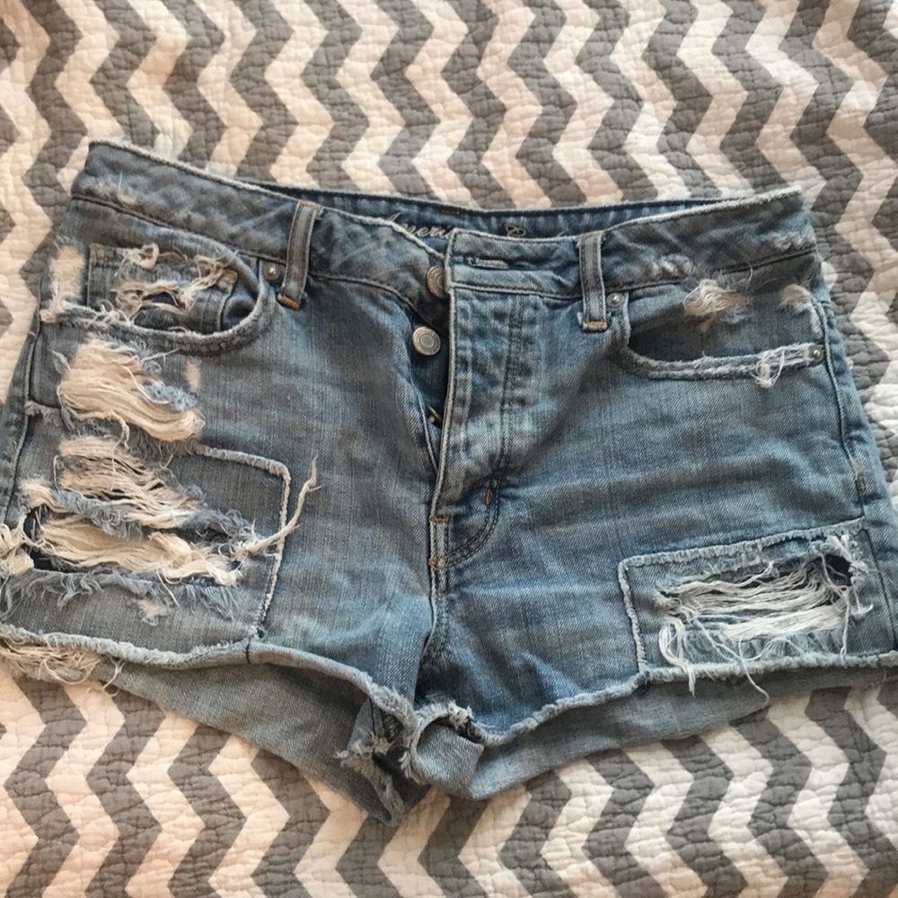 High rise, American Eagle jean shorts